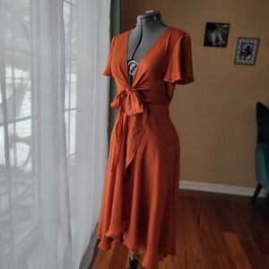 Petal & Pup Amanda Hi-Lo Tie Front Midi Dress - Rust/Terracotta Orange - US 6